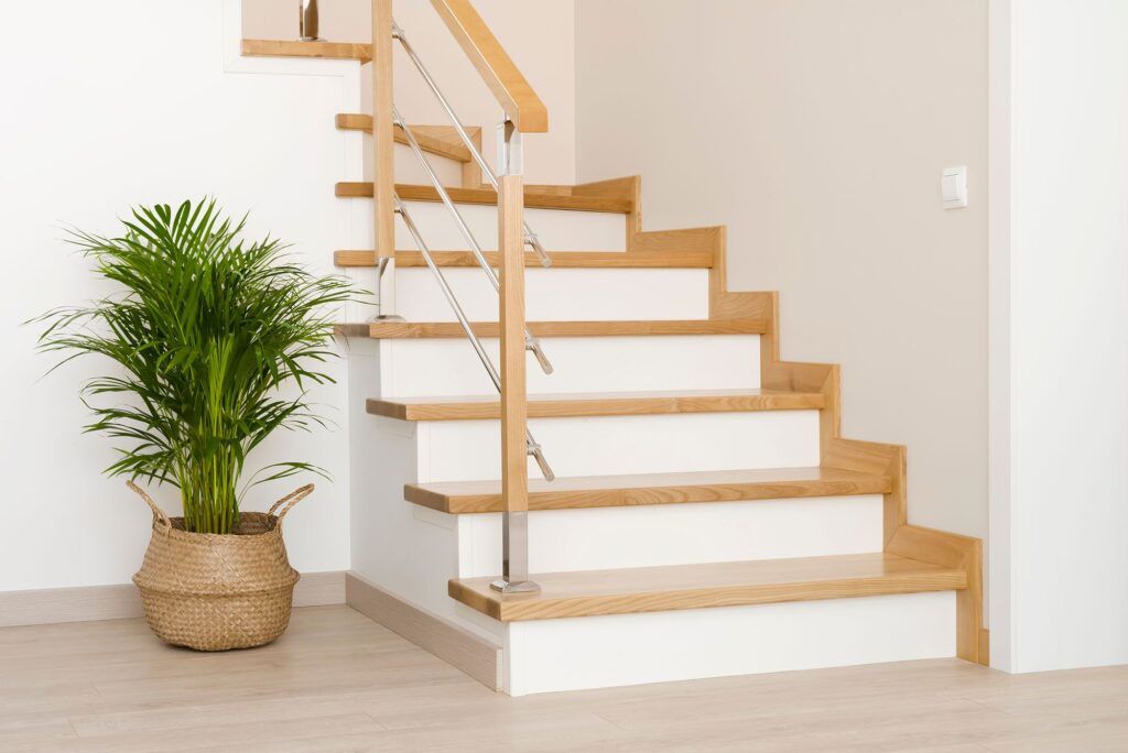 decorar pared escalera